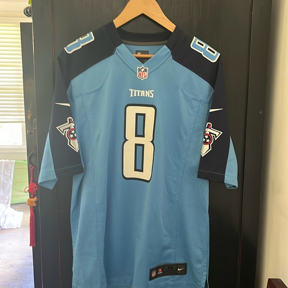 Marcus Mariota NFL Titans jersey